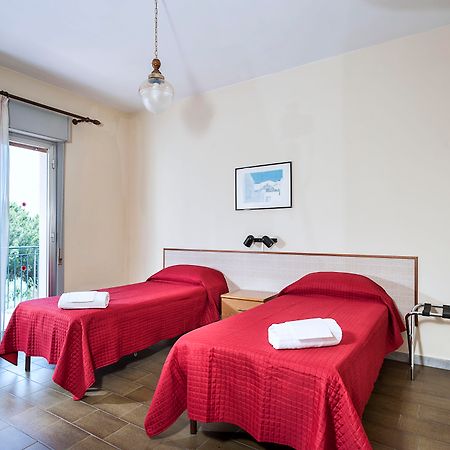 Villa Collina Giardini Naxos Bagian luar foto